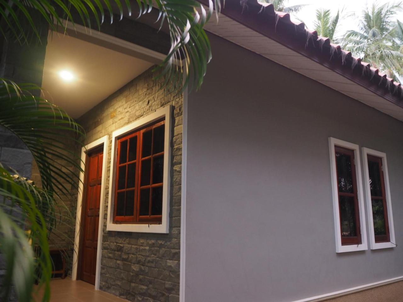 Coconut Bungalow Nai Yang Beach Εξωτερικό φωτογραφία